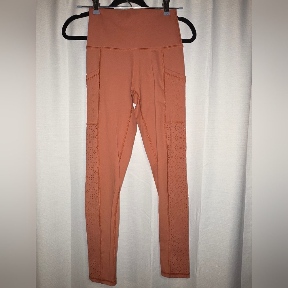S Aerie High-Waisted Leggings with Mesh Detail
